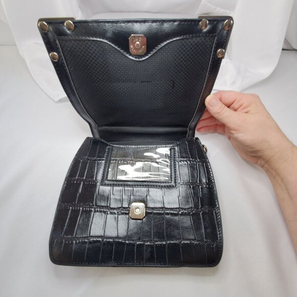 VTG M.C. MARC CHANTAL Black Embossed Croc Leather Handbag & Heart Charm - Picture 6 of 13